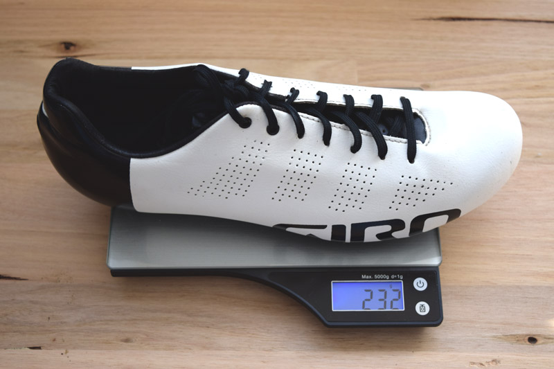 Size 43 Giro Empire ACC right shoe weighs 234 grams
