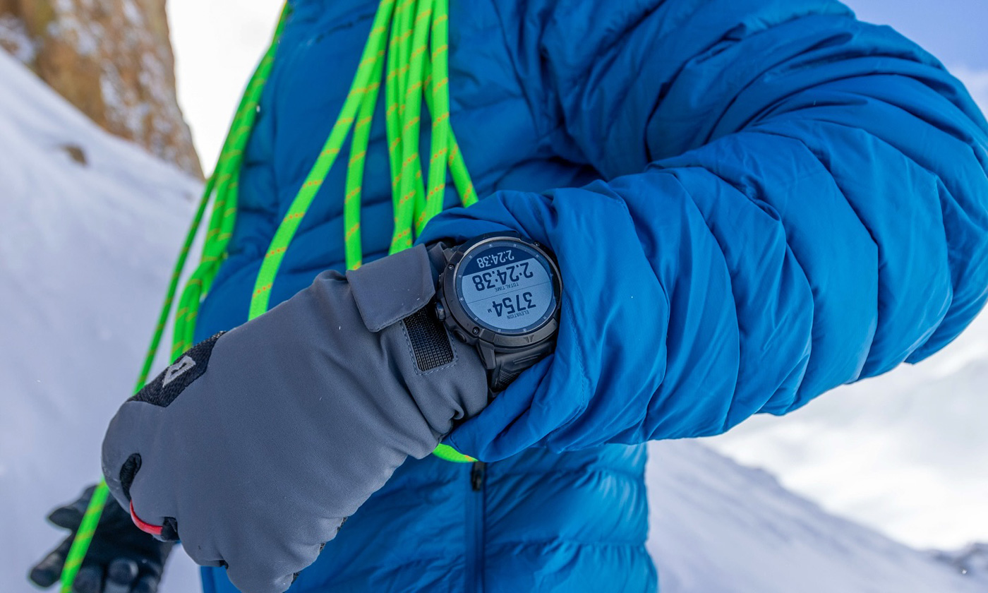 COROS VERTIX 2S worn by mountain climber